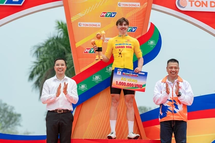 Marchuk Dzianis “xé” áo vàng Cúp truyền hình TP HCM ở chặng 4